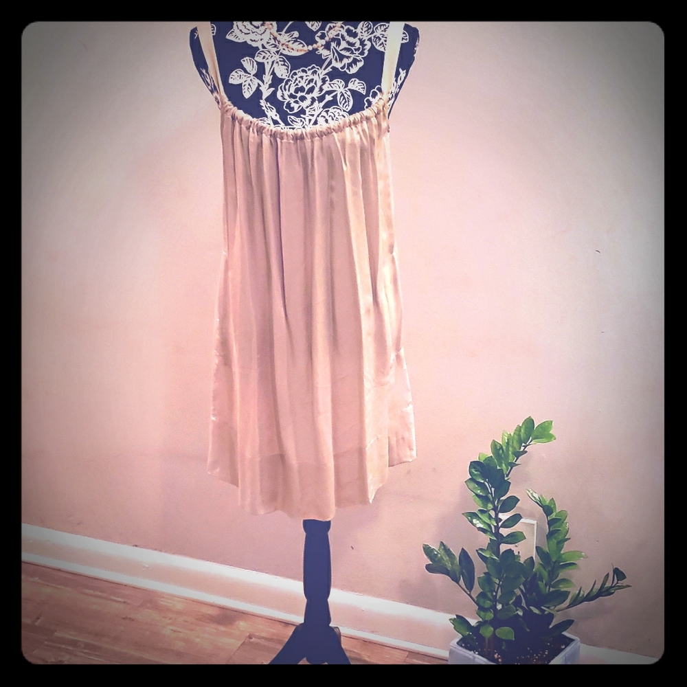 Gap Taupe tunic above knee